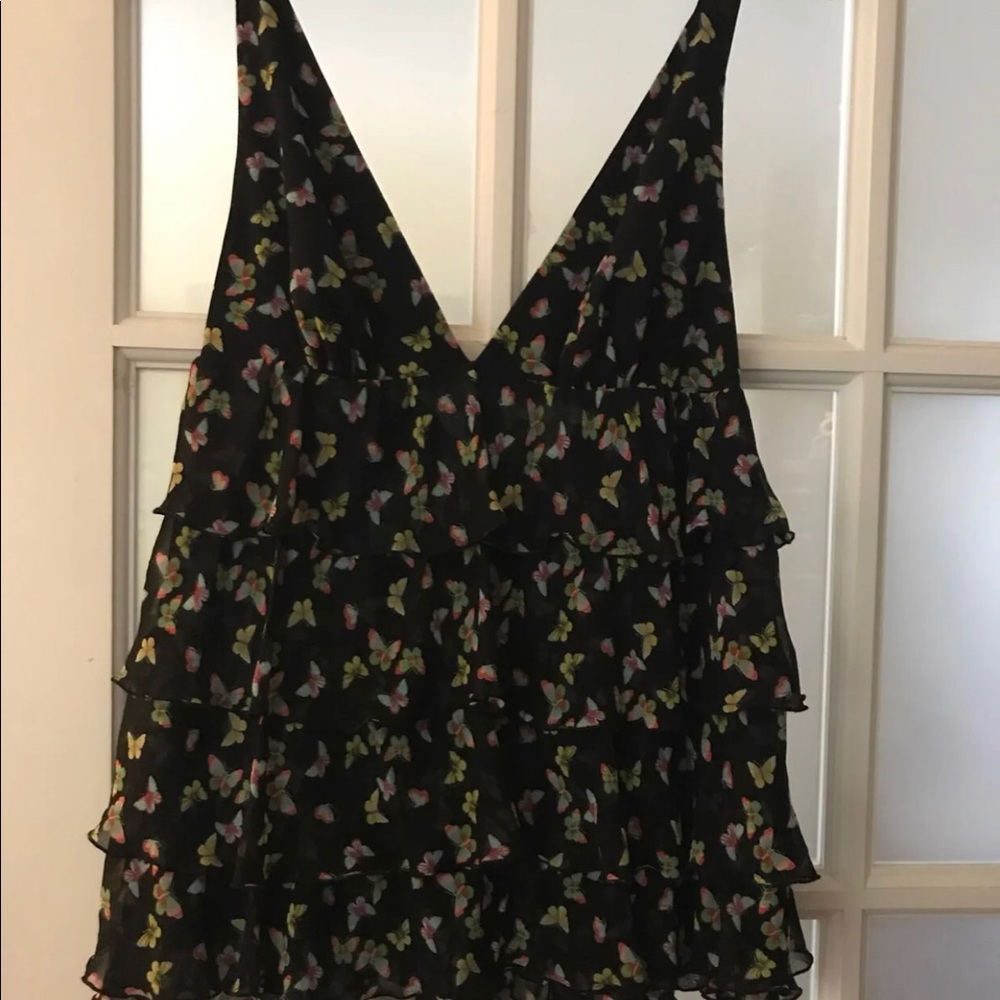 VS Butterfly Ruffle Tank